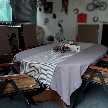 Ferienwohnung Meier คิพเพนไฮม์ ภายนอก รูปภาพ