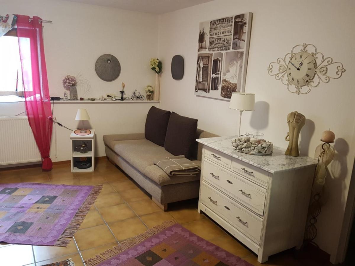 Ferienwohnung Meier คิพเพนไฮม์ ภายนอก รูปภาพ