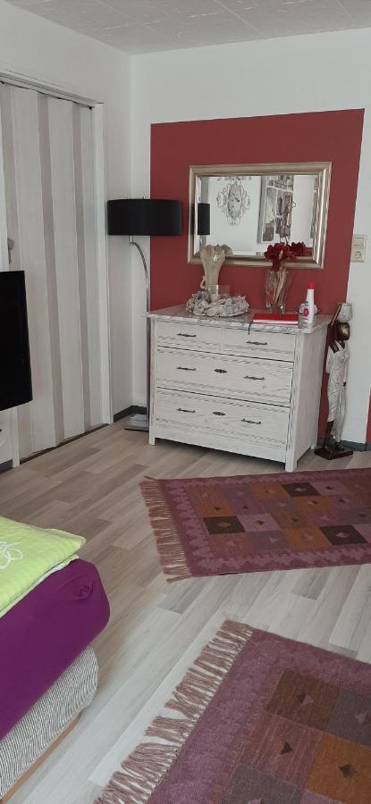 Ferienwohnung Meier คิพเพนไฮม์ ภายนอก รูปภาพ